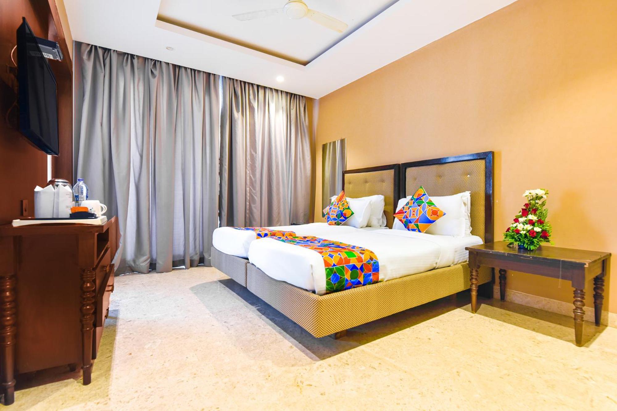 Fabhotel Prime The King'S Court - Nr Calangute Beach Eksteriør bilde