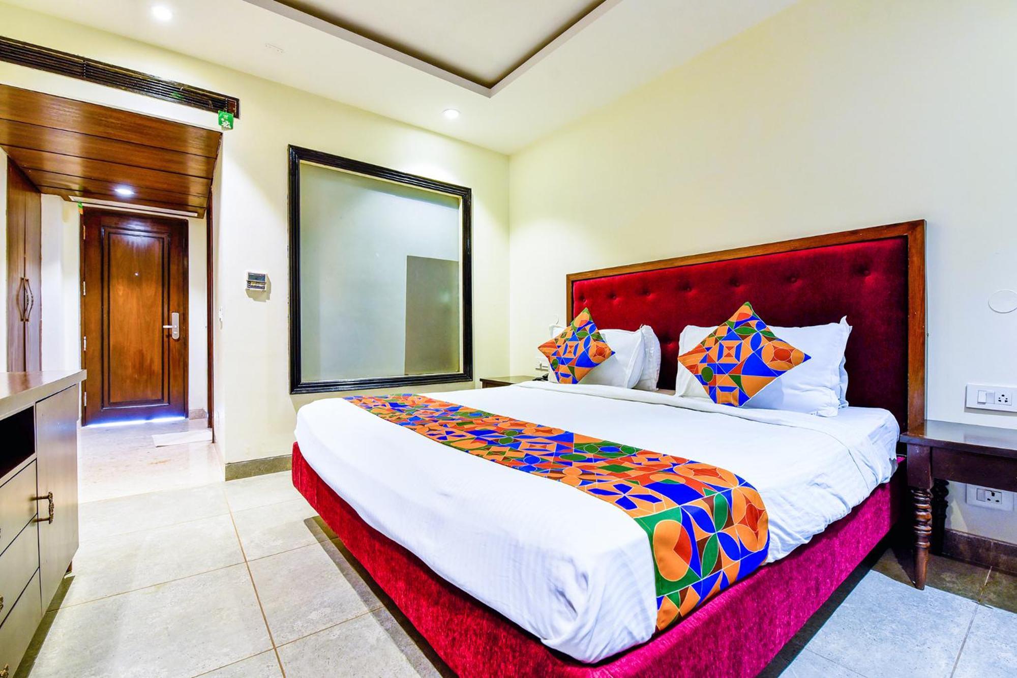 Fabhotel Prime The King'S Court - Nr Calangute Beach Eksteriør bilde