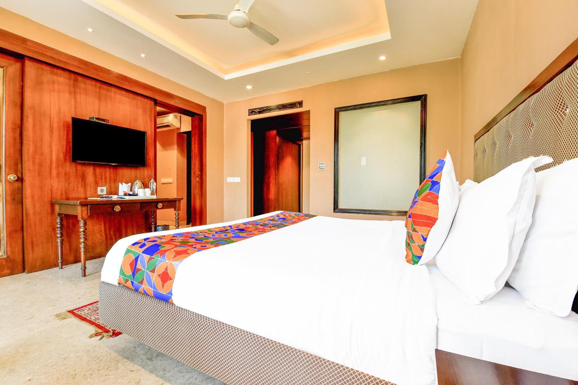 Fabhotel Prime The King'S Court - Nr Calangute Beach Eksteriør bilde